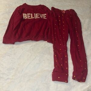 GARANIMALS size 5T maroon with gold hearts, believe set